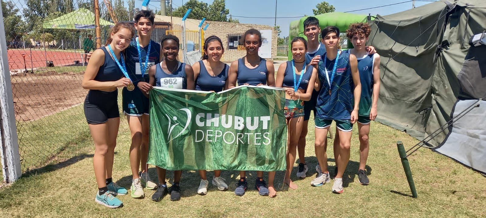 El atletismo dio varias medallas a Chubut en el arranque de los Juegos EPADE.