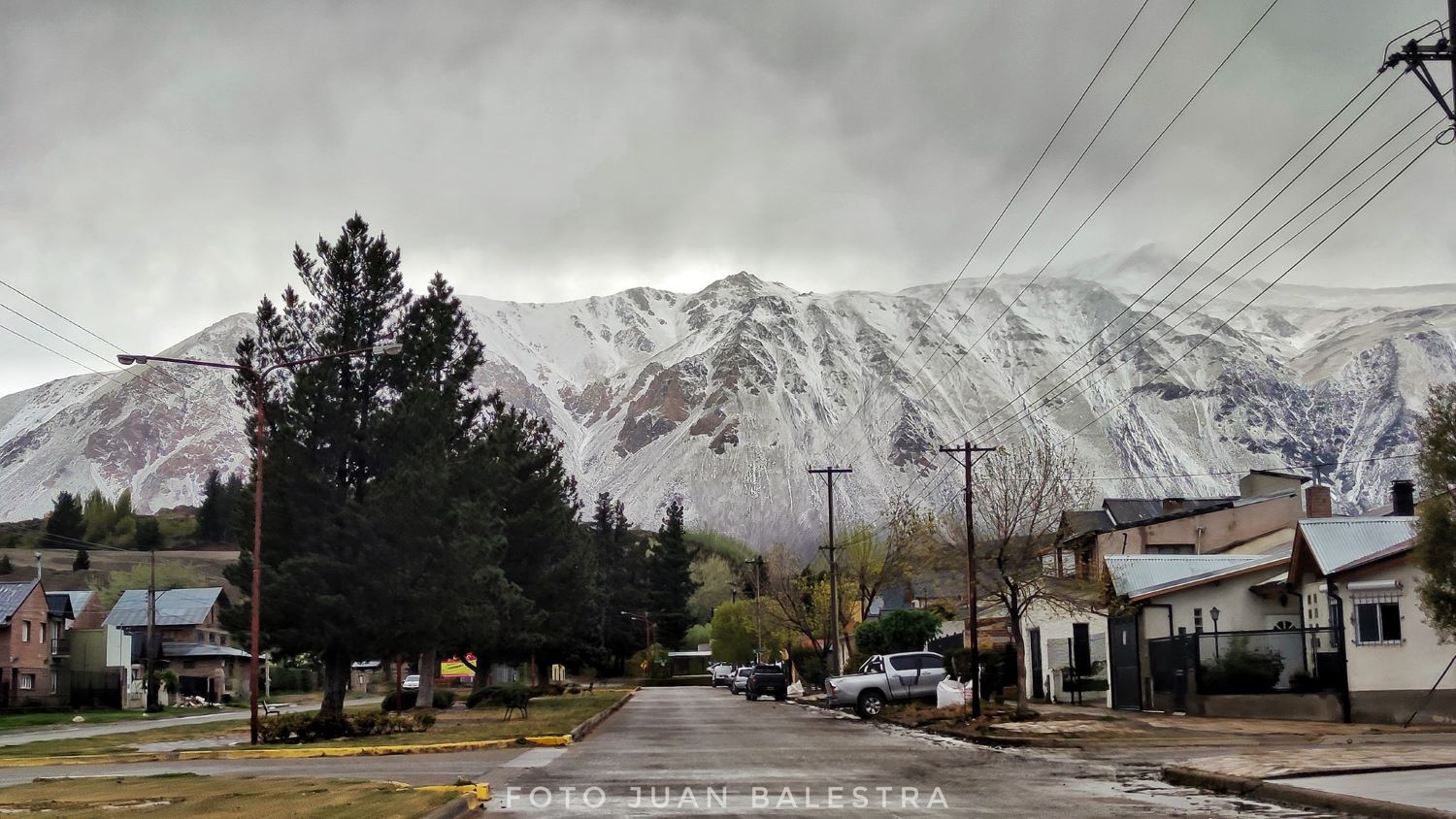 Aunque usted no lo crea: Anuncian nevadas este fin de semana en Esquel (Juan Balestra )