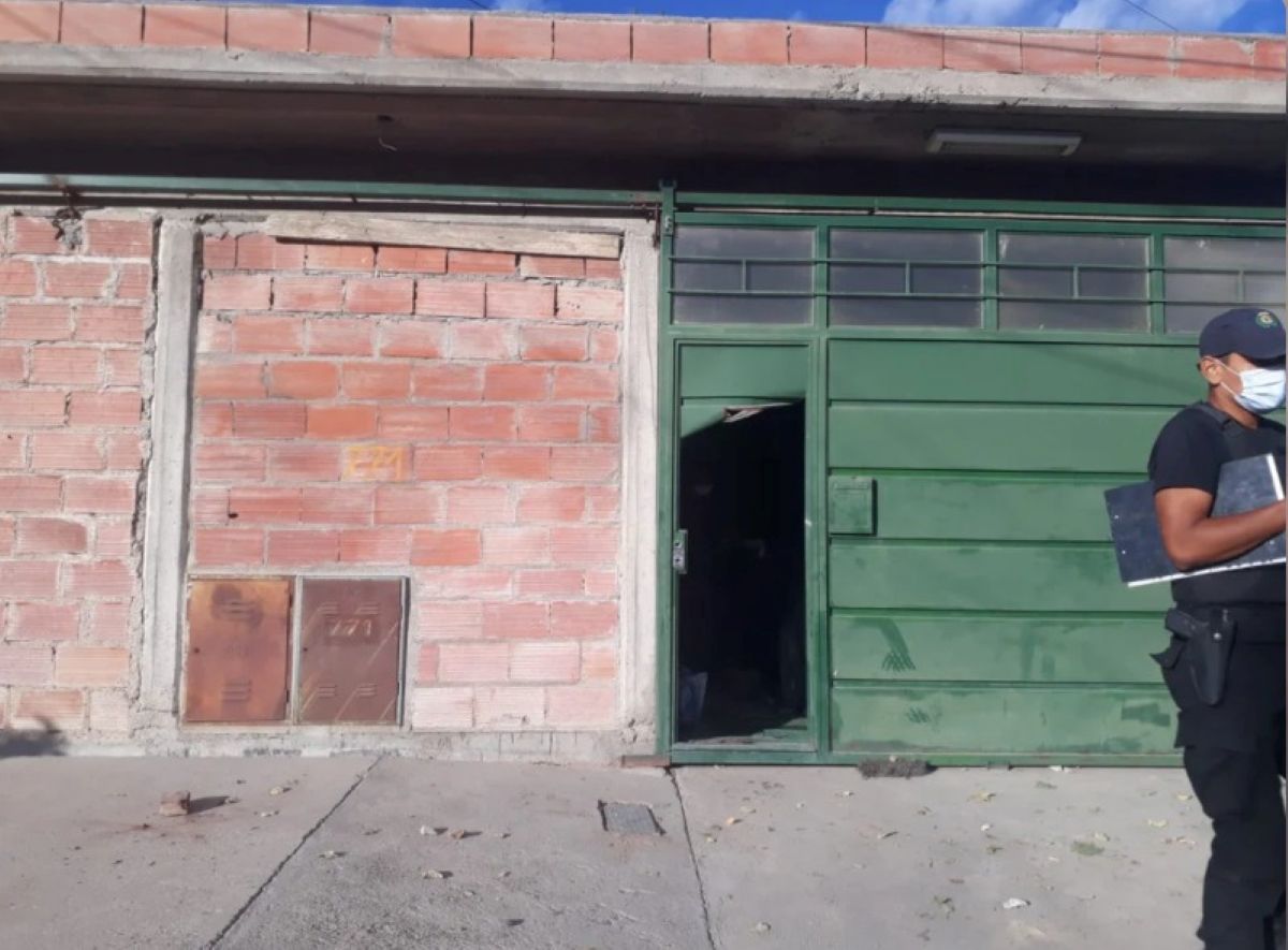 Detenidas por intentar matar a un hombre con un cuchillo, una maza y escombros (ADN Sur)