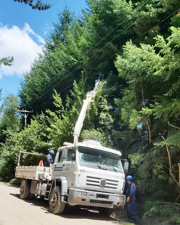 El temporal de viento provocó un corte en el suministro eléctrico de localidades de la Comarca (Foto de archivo) 