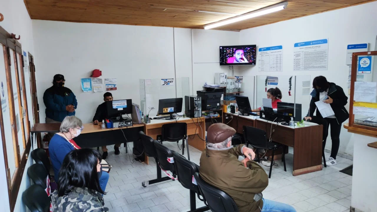 Gran cantidad de empleados municipales aislados