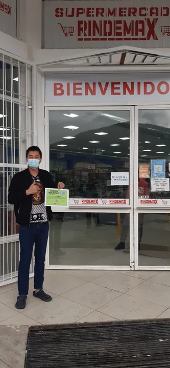 Controlan que los comercios cumplan con la prohibición de entregar bolsas camiseta