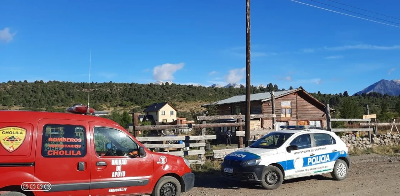 Incendio intencional en Cholila: tenía diferencias laborales con el dueño y es el principal sospechoso