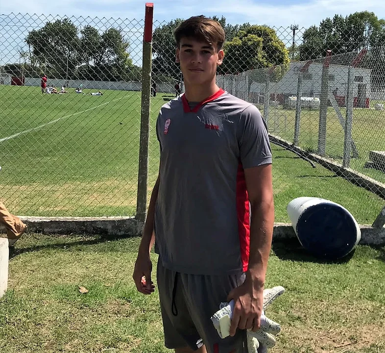Emiliano Garat, desde Belgrano al Club Huracán
