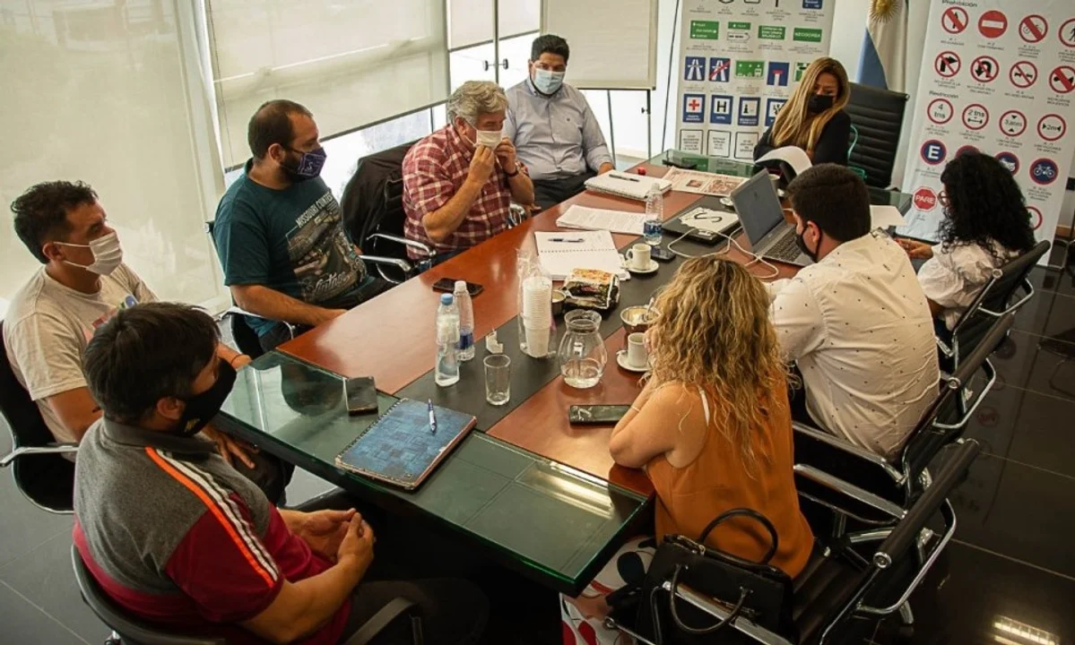 Viales acordaron un aumento salarial con pago escalonado