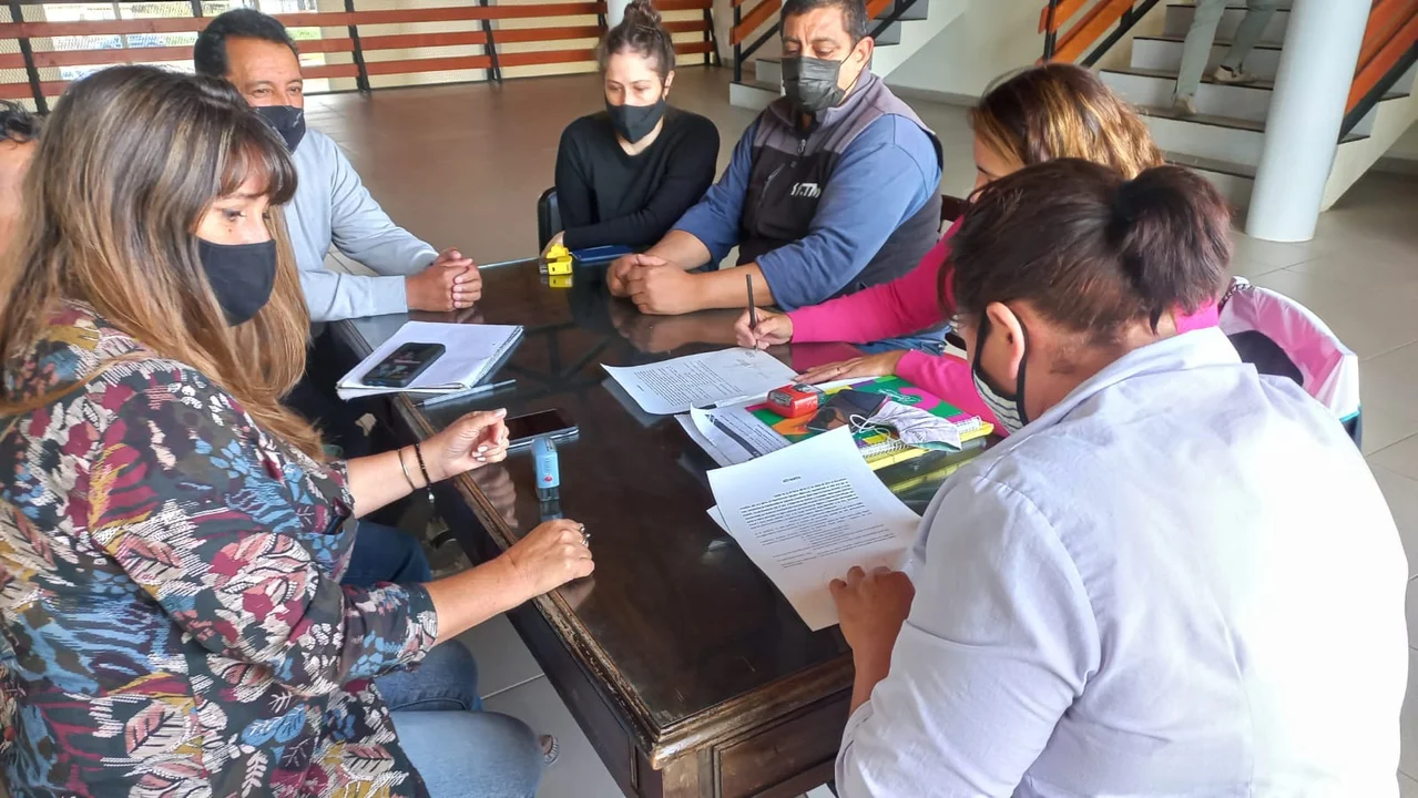 Paritaria municipal en Trevelin: acordaron un 31% de aumento salarial