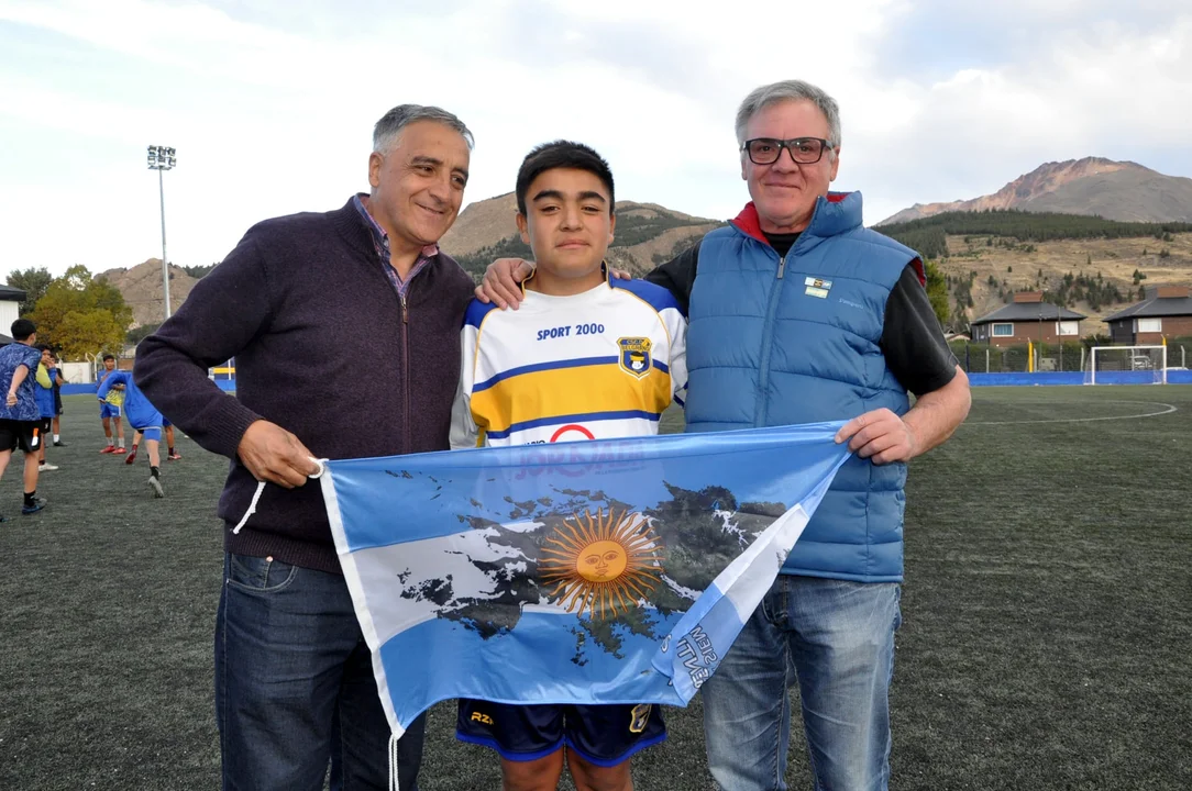 Cada capitán de Belgrano de Esquel llevará un brazalete alusivo a Malvinas