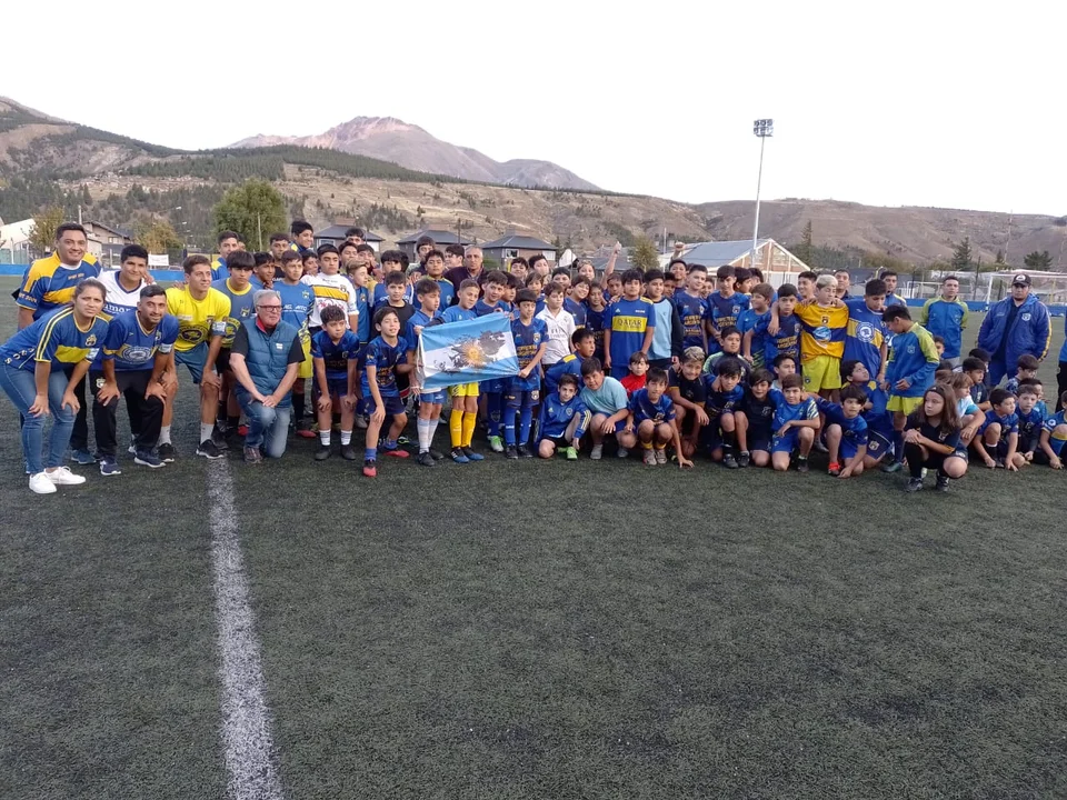 Cada capitán de Belgrano de Esquel llevará un brazalete alusivo a Malvinas