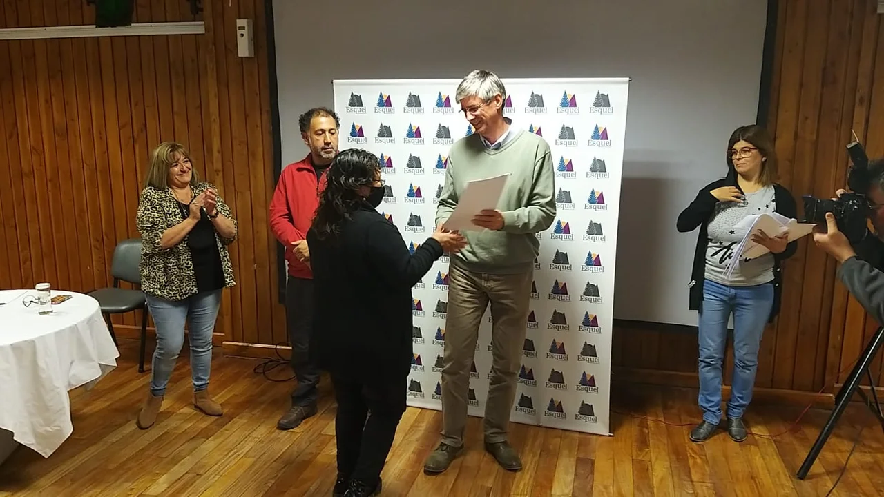 Nueva entrega de microcréditos: "Es una satisfacción haber ayudado a 1047 familias" 