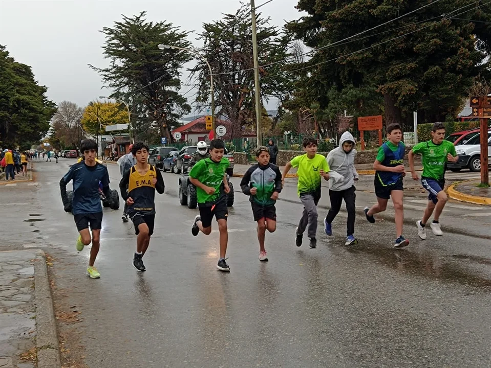 El atletismo vivió una fiesta con la Corrida Atlética Ciudad de Esquel