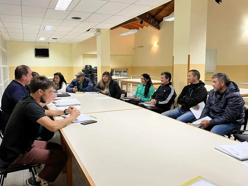 El municipio y las juntas vecinales analizaron diferentes propuestas deportivas