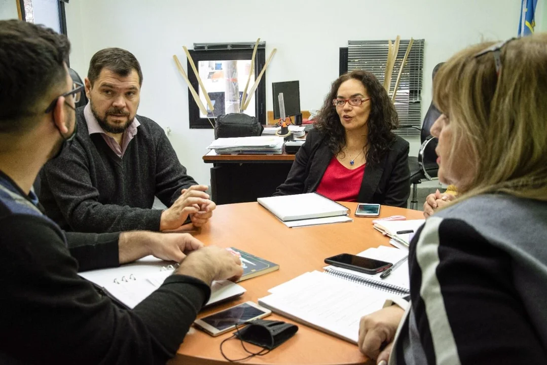 Capacitarán al personal de los Registros Civiles en materia género y diversidad