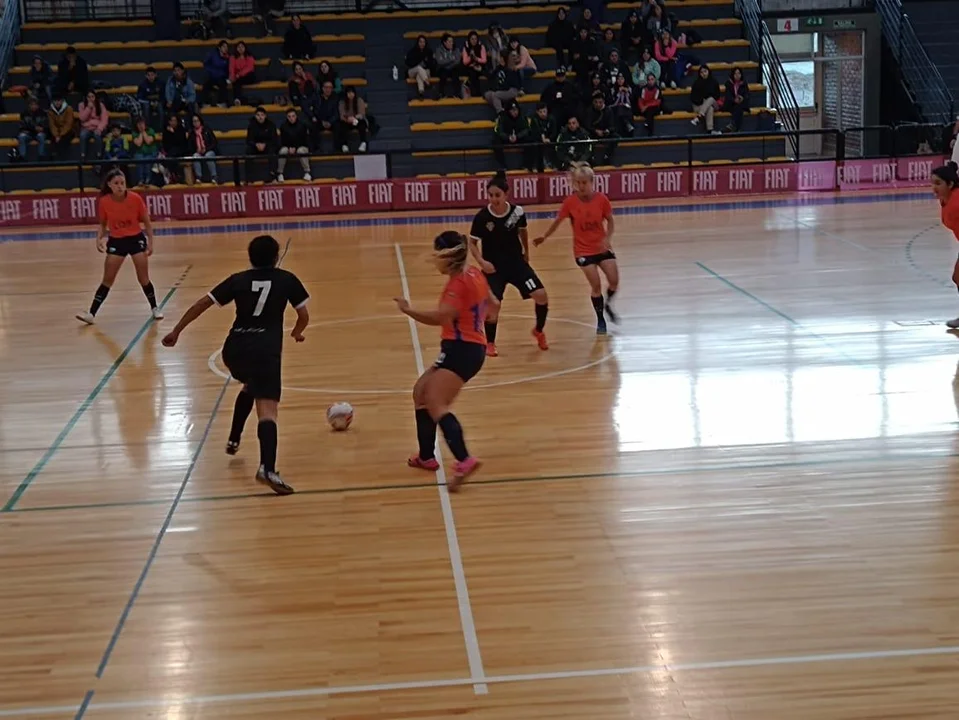 Comenzó el Torneo Nacional Oro Sur Femenino de futsal