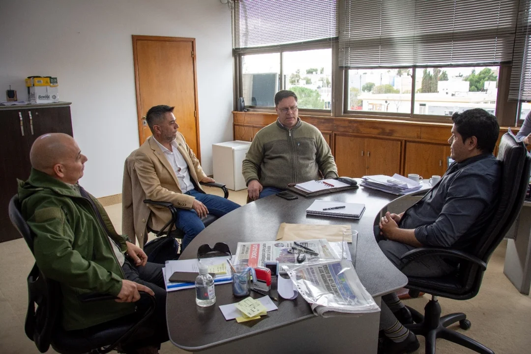 La Federación de Bomberos presentó su reclamo ante funcionarios de Provincia