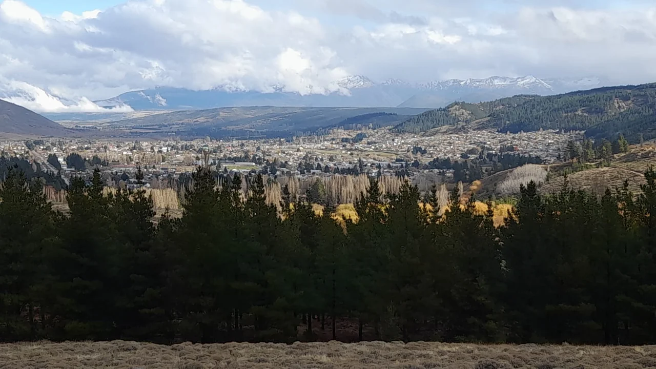 Este jueves llega a Esquel una jornada con viento y un leve ascenso de temperatura