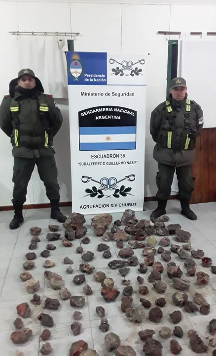 Gendarmería incautó un gran cargamento de geodas preciosas