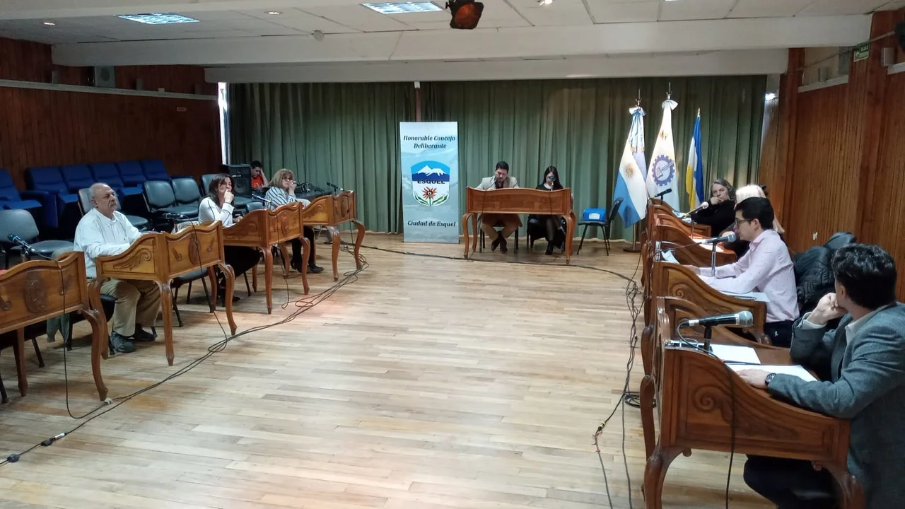 Con reclamos por el gas y la Planta de Residuos sesionó el Concejo Deliberante