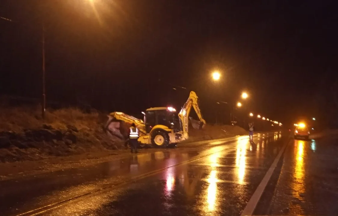 Rutas: solicitan transitar con precaución por calzadas con agua