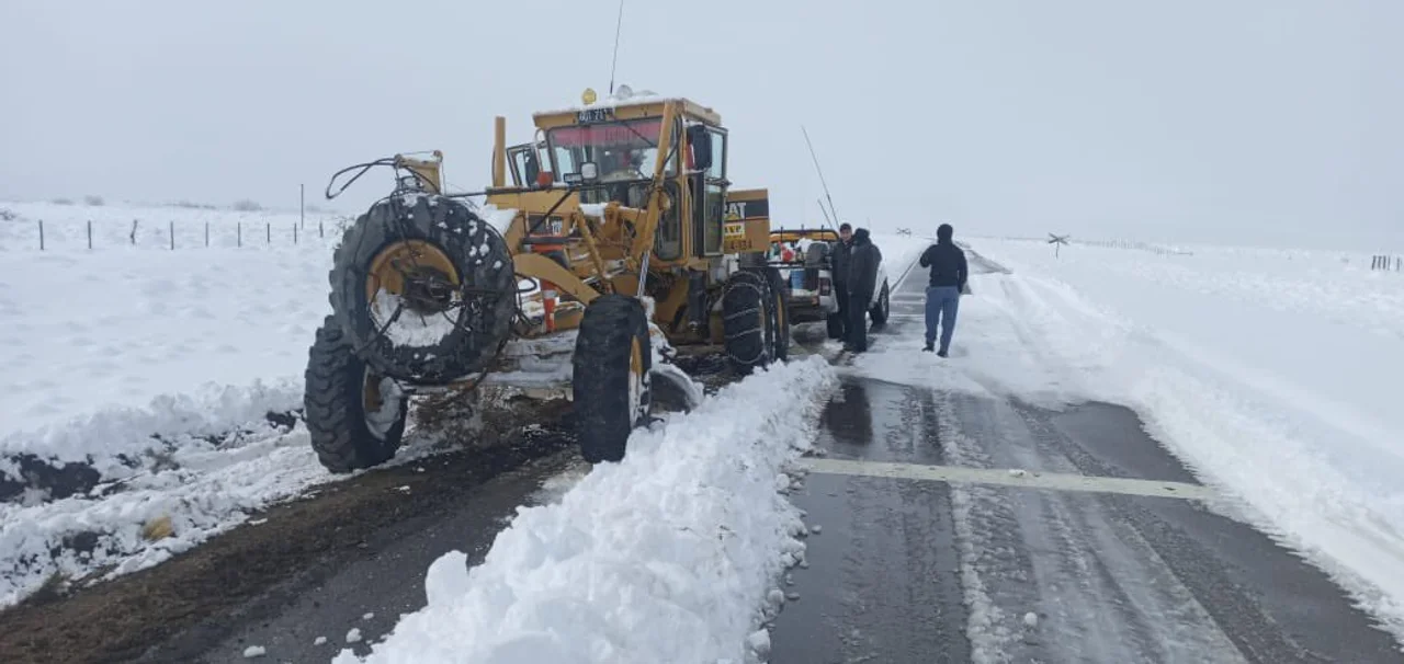 Atención: hay varias rutas cortadas en la provincia por el temporal