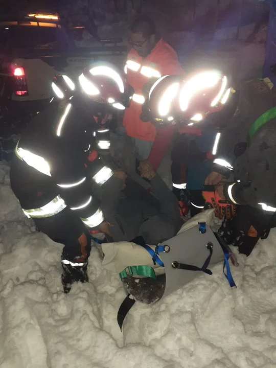 Rescataron a una anciana en una zona alta cerca de Ruta 71