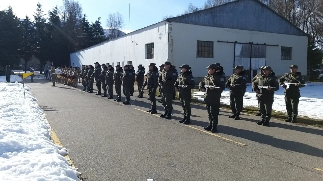 El Escuadrón 36 de Esquel celebró el 84° aniversario de la Gendarmería Nacional