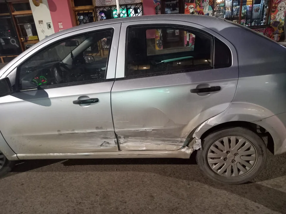 Chocó, siguió su camino y encontraron el auto estacionado en el centro 