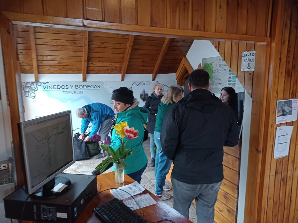 Finde largo a pleno en Trevelin: Se registra un importante movimiento turístico