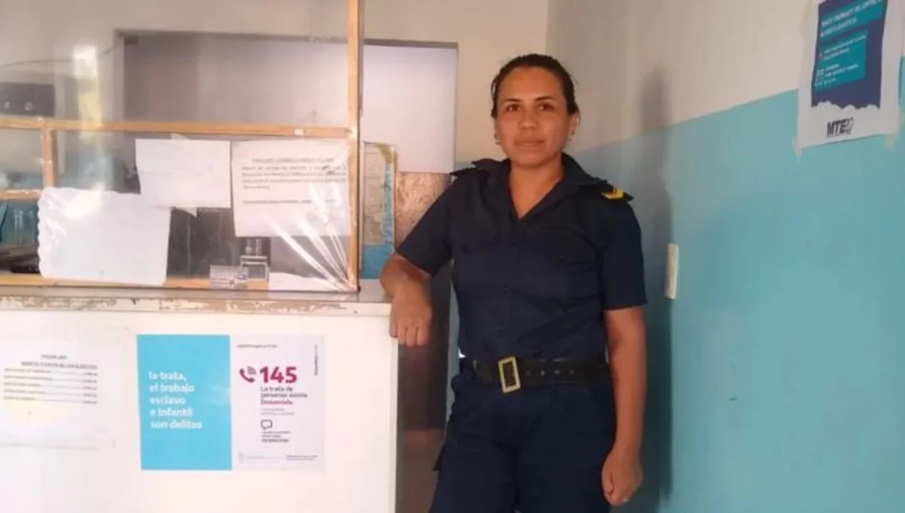 Una policía le salvó la vida a un nene de 5 años con maniobras de RCP