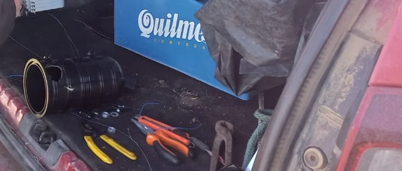 Dañaron un empalme de fibra óptica entre Esquel y Trevelin