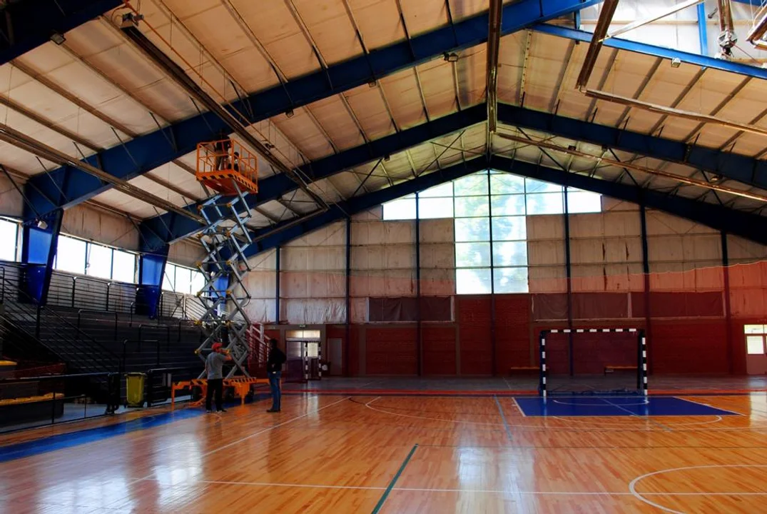Cambiarán toda la iluminación del Gimnasio Municipal