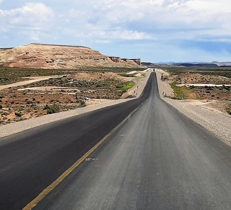 ¿Cómo avanza la obra de repavimentación entre Los Altares y Tecka?