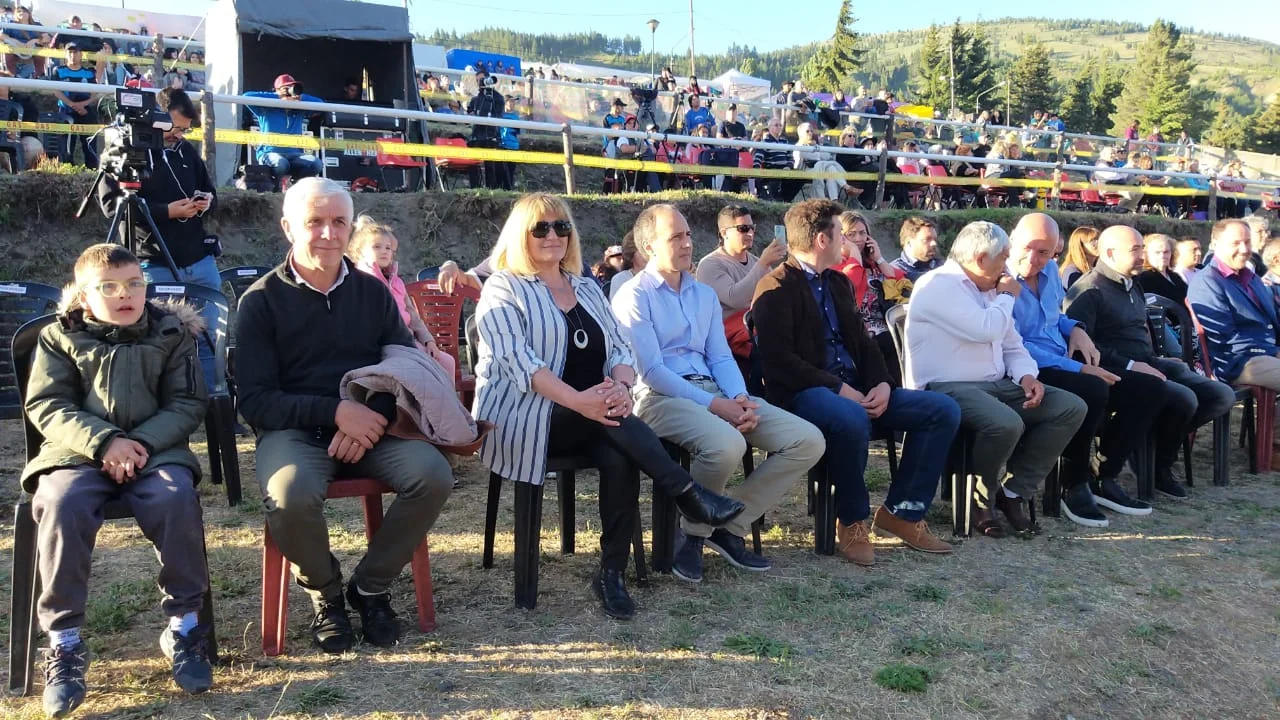 Con la presentación de Los Palmeras, La Trochita celebra su centenario