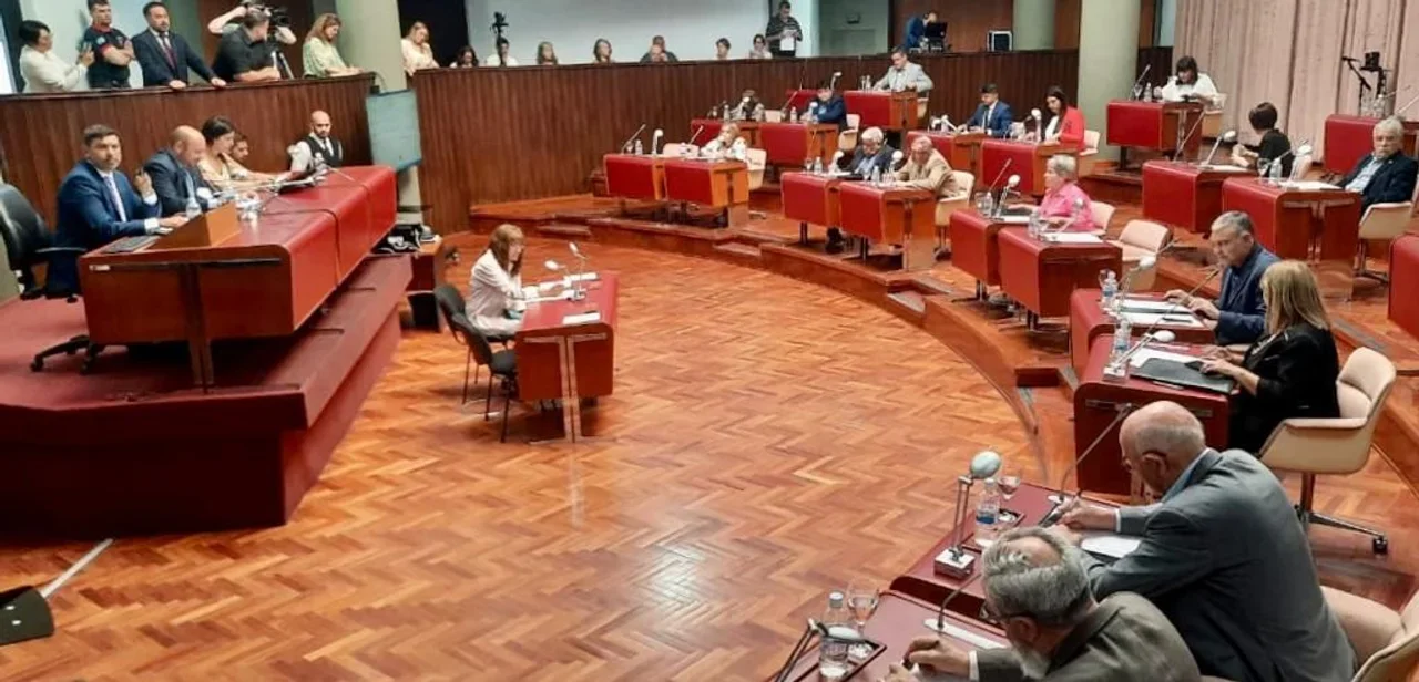 Se aprobó el Presupuesto 2023 para Chubut por $452 mil millones