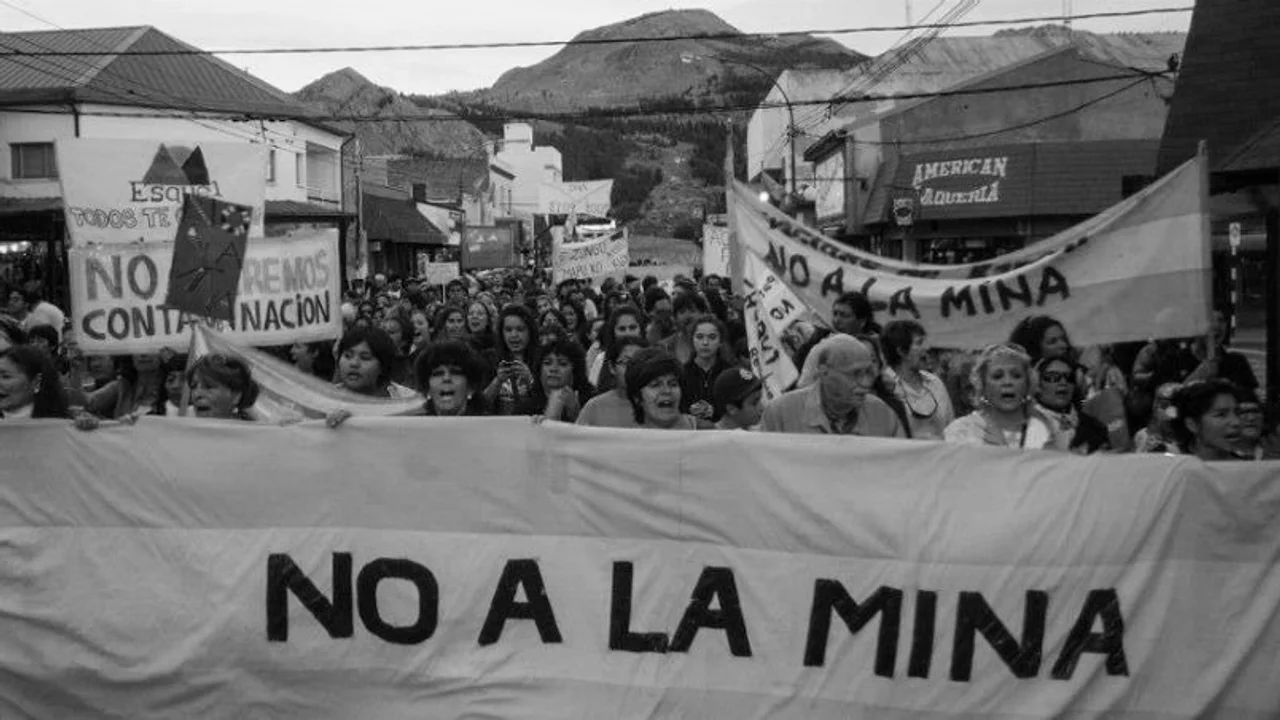 Se cumplen 20 años de la histórica marcha por el No a la Mina en Esquel