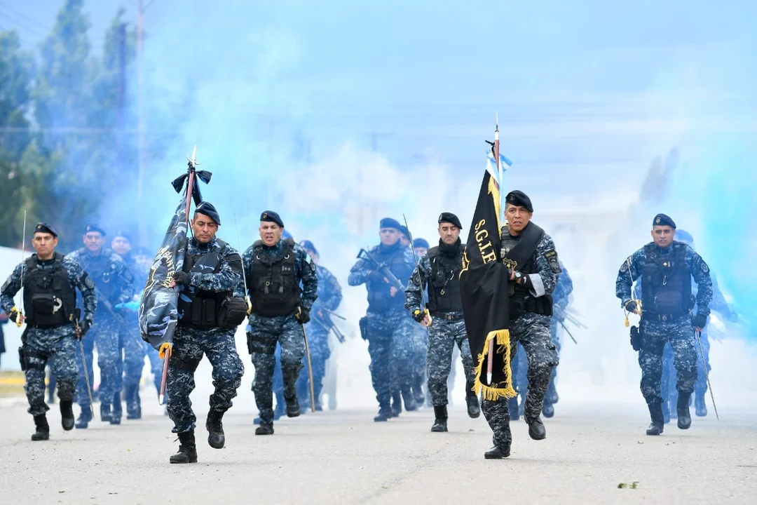 Emotivo acto por el 65° Aniversario del Día de la Policía del Chubut