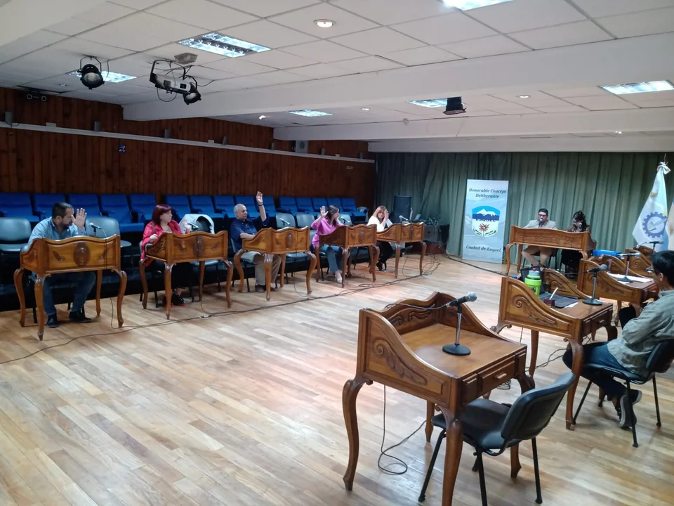 Con mayoría oficialista se aprobó el presupuesto municipal de Esquel
