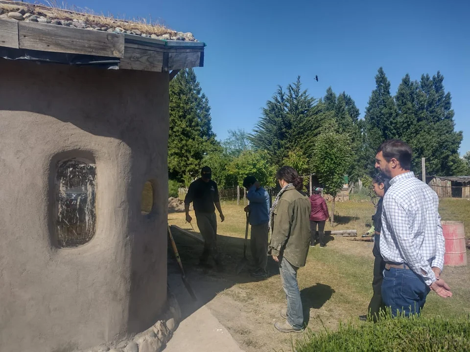 Doce personas se capacitaron en Construcción Sustentable en Lago Rosario