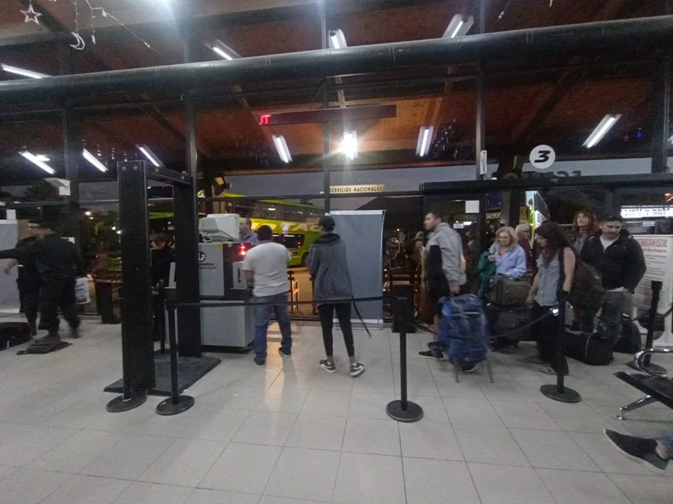 Drogas: Realizaron procedimiento de control de pasajeros y equipaje en la terminal