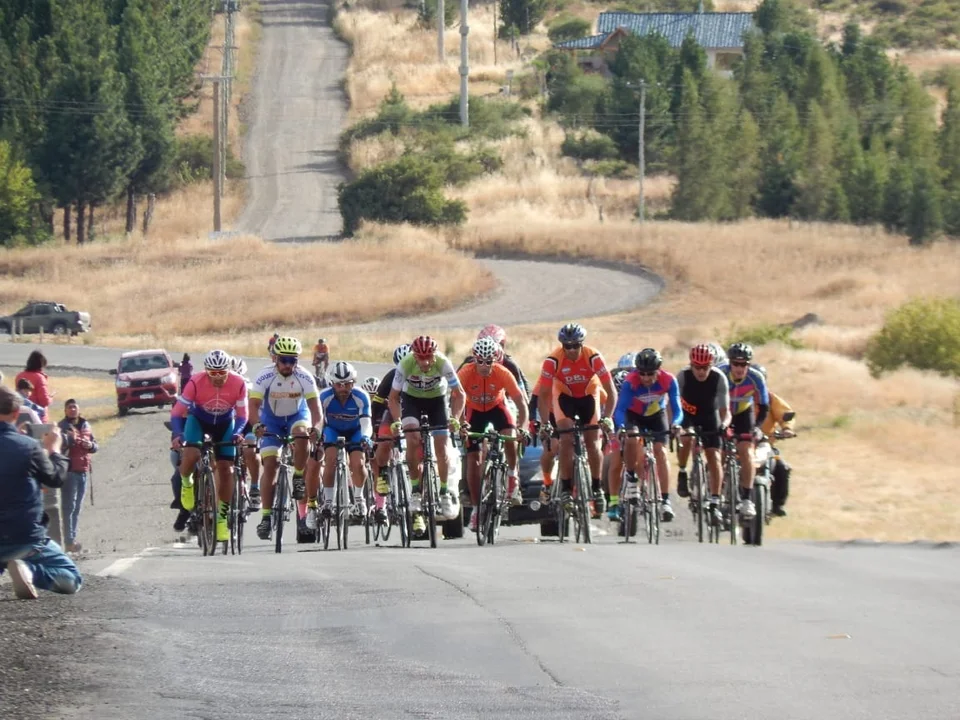 Ciclismo: sábado y domingo se corren pruebas de contrarreloj y ruta