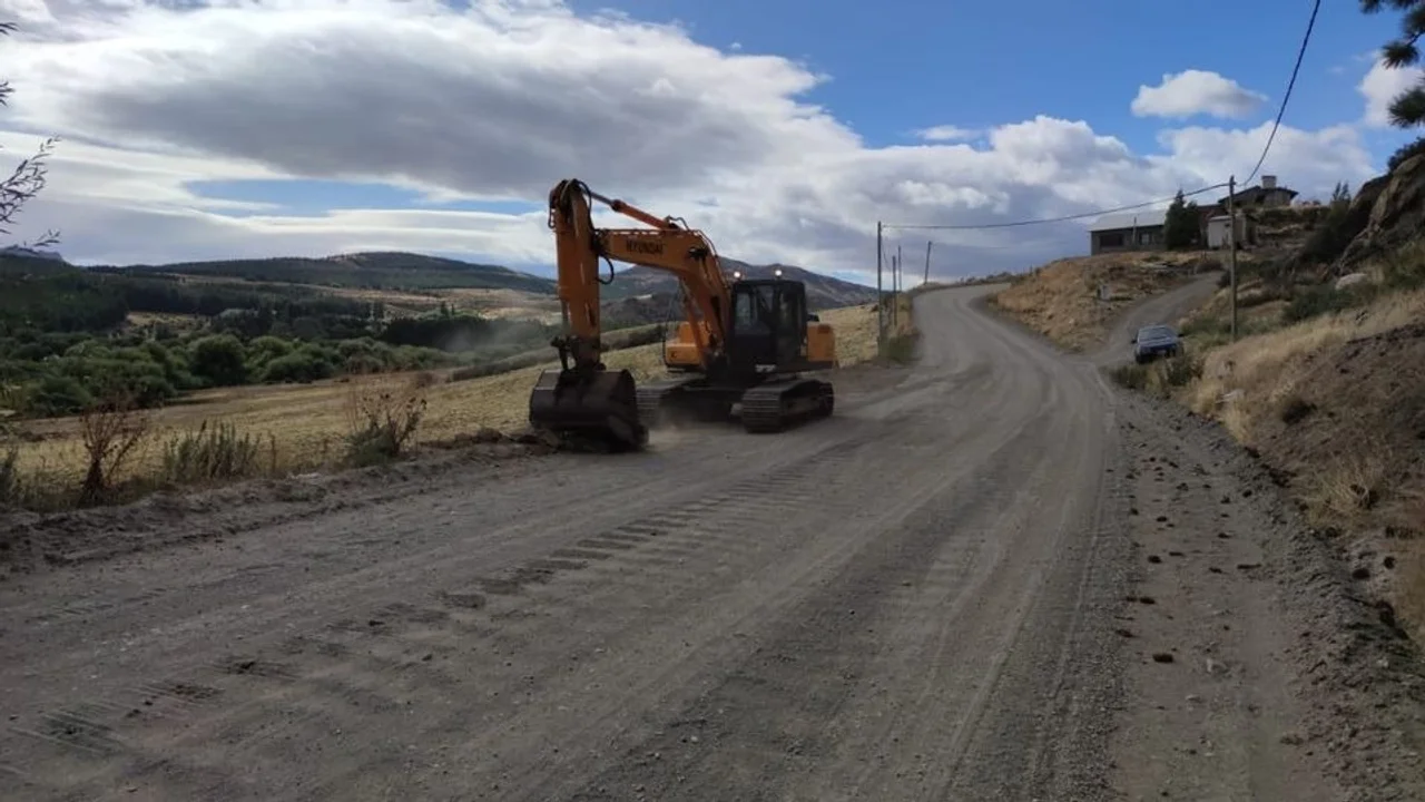 El municipio y Vialidad Provincial trabajan en la mejora del acceso a Valle Chico
