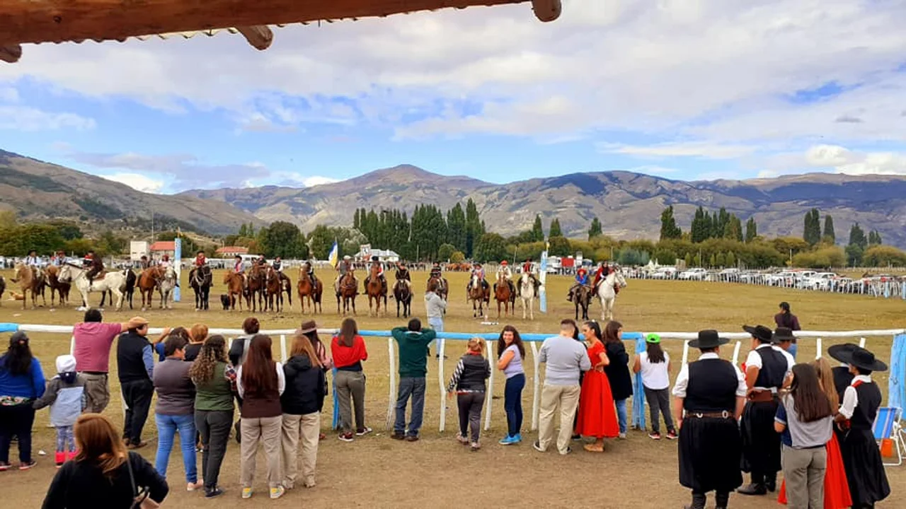 Lago Rosario y Paso de Indios celebran sus Fiestas Populares este fin de semana