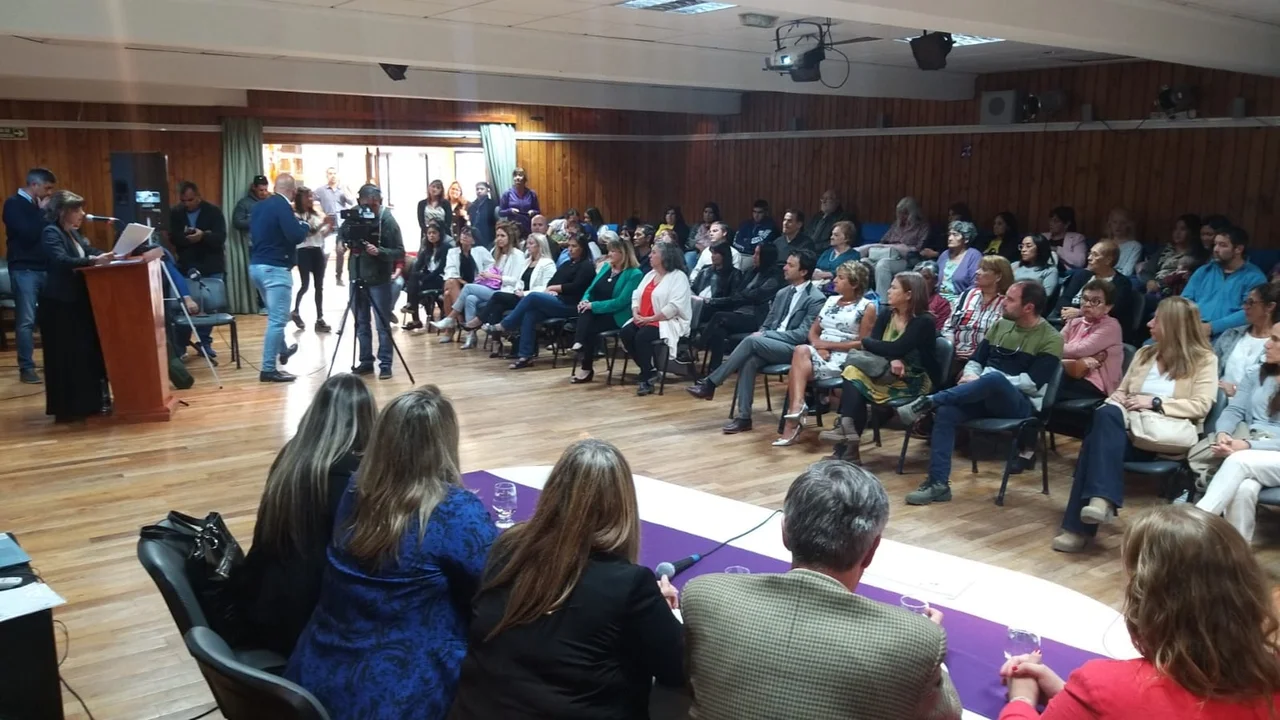 El municipio reconoció a mujeres de Esquel por su labor y aporte a la comunidad