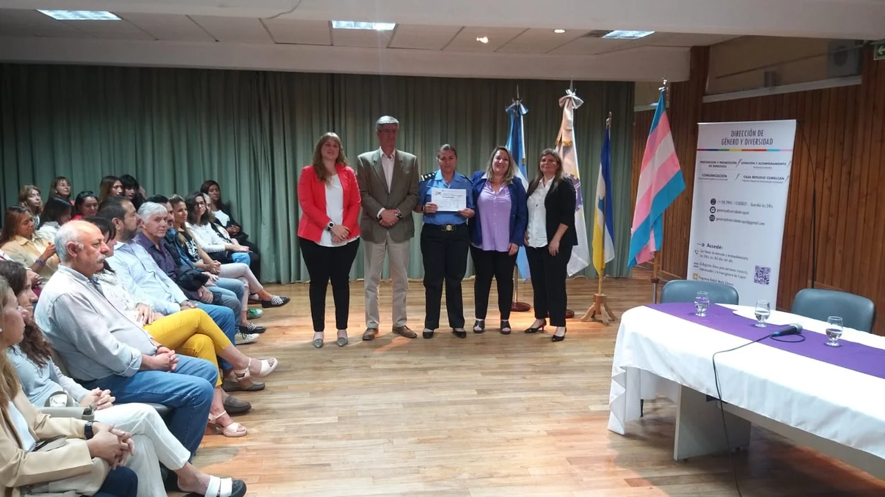 El municipio reconoció a mujeres de Esquel por su labor y aporte a la comunidad