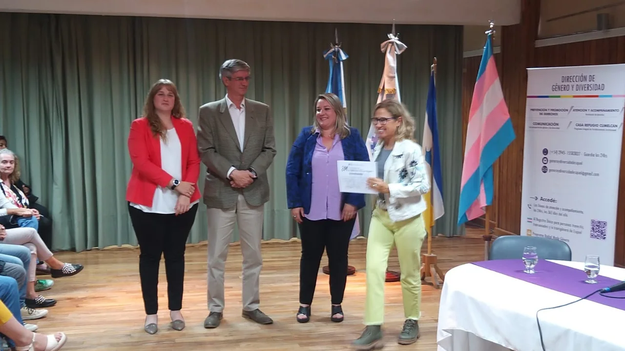 El municipio reconoció a mujeres de Esquel por su labor y aporte a la comunidad