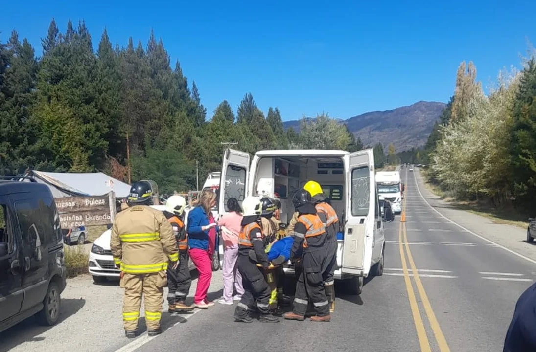 Ruta 40: La mala maniobra de una camioneta provocó el choque de otros dos vehículos