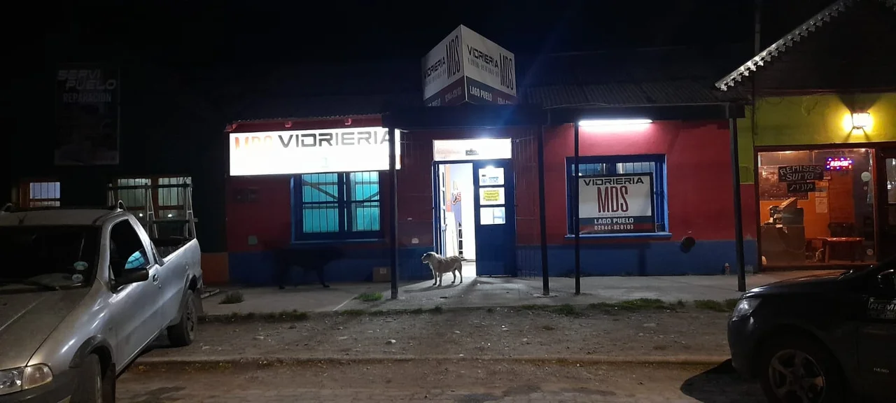Cortaron una reja e ingresaron a robar en un comercio de Lago Puelo