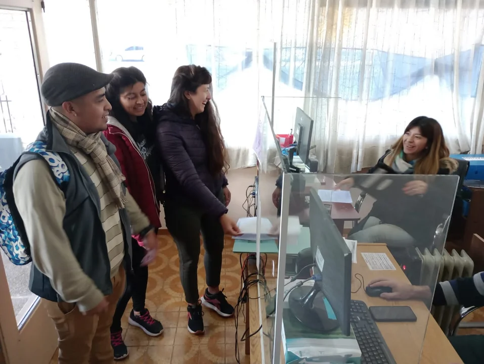 Estudiantes del Instituto 815 piden que el transporte urbano extienda el horario nocturno