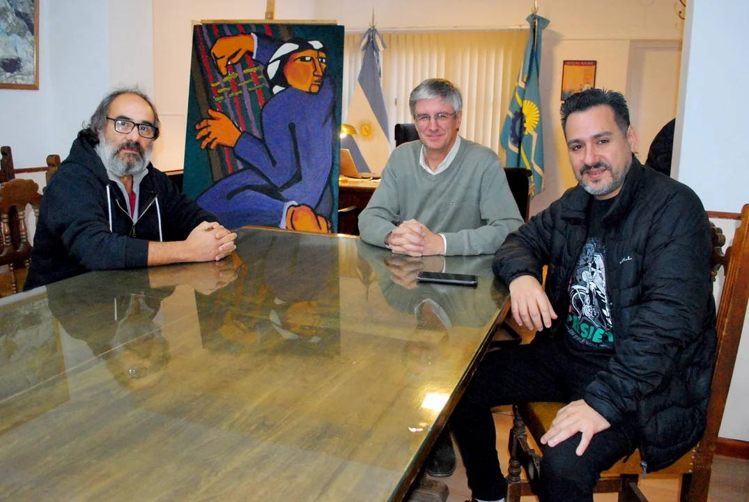 El artista Adrián Pandolfo restauró una obra perteneciente al Patrimonio Municipal