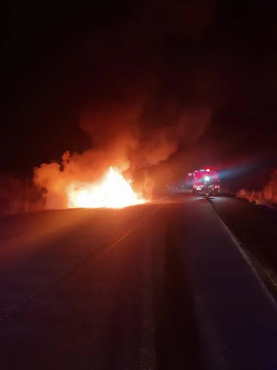 Dejó el auto en la entrada a la Laguna Willmanco y cuando volvió estaba envuelto en llamas