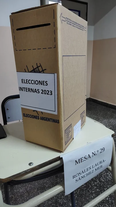 Con normalidad comenzaron las elecciones internas en Esquel